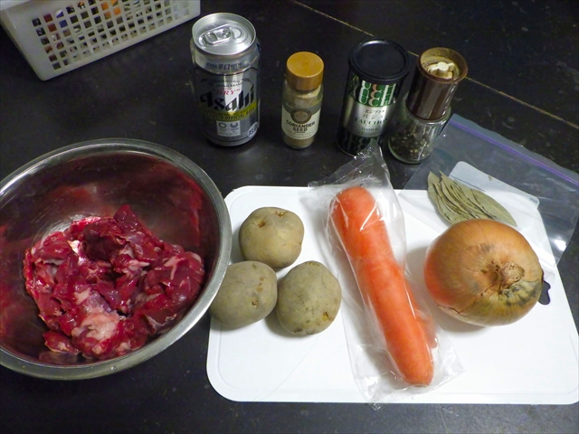 アライグマとビールでアメリカンシチューを作ってみた 東京でとって食べる生活