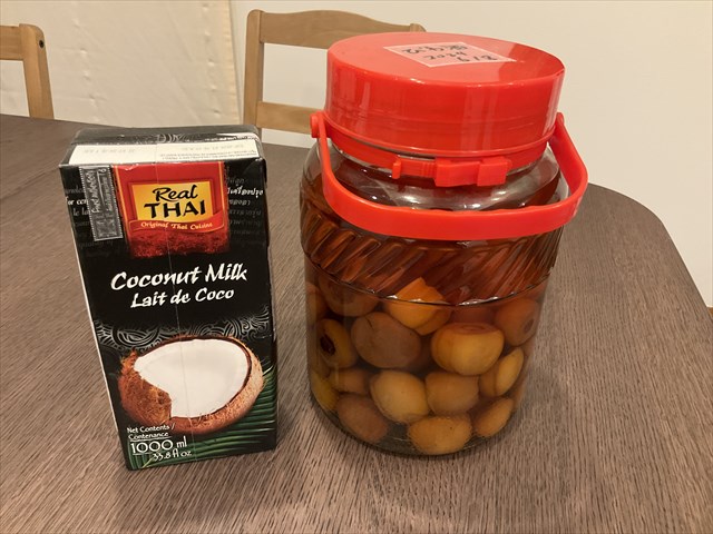 ビワ酒でカクテルを作る