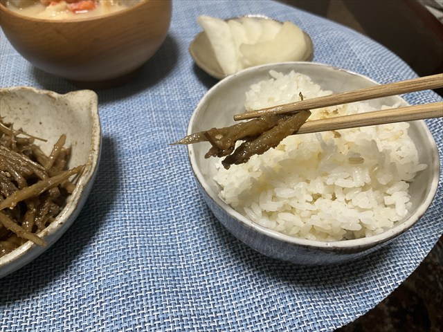 アザミの根の料理