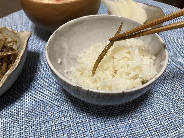 アザミの根の料理